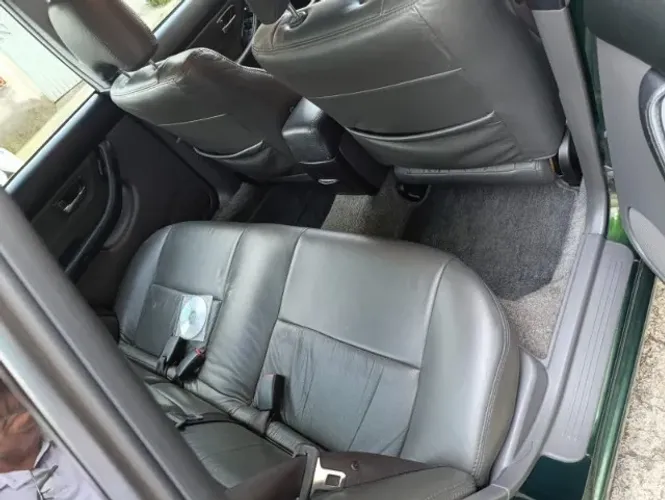 Subaru Legacy GL/ GLS 2.0 Aut. 2001