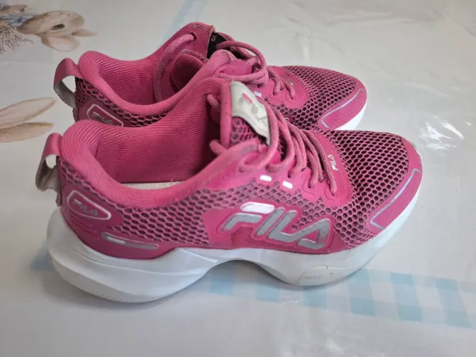 Tênis Fila Rosa original 70,00 