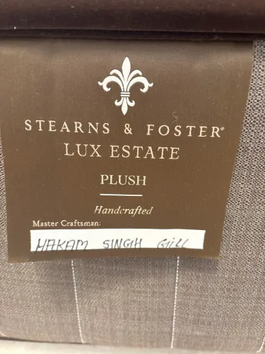 Colchão stearns foster