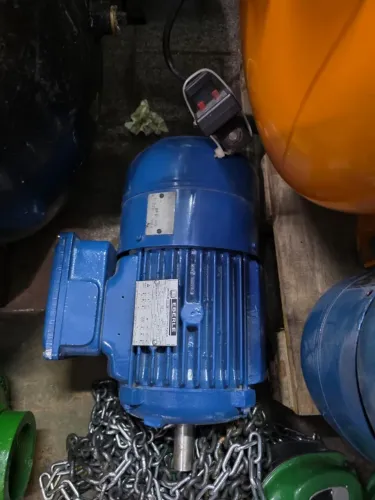 Vendo Motofreio 3 Cv 4 Polos