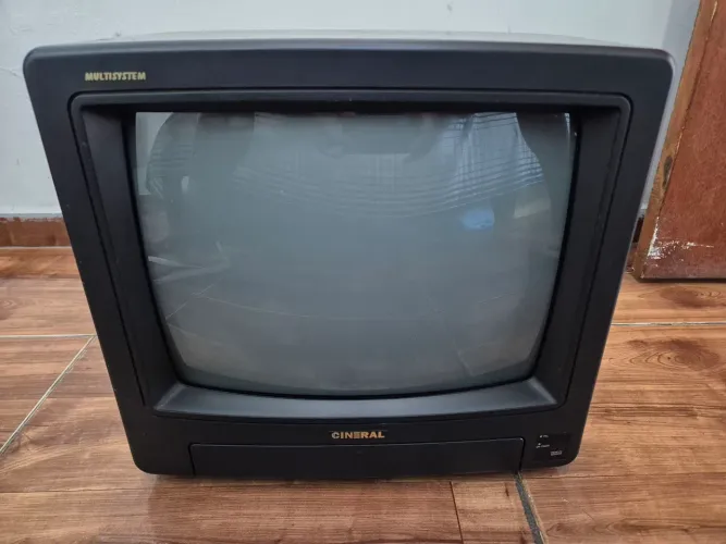 TV Cineral 14p - Para retrogames exigentes<br>