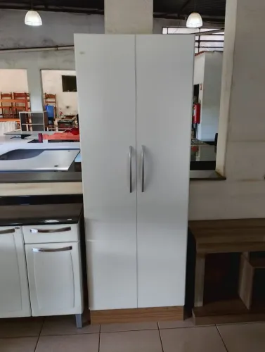 Armário de Multiuso Branco 2 Portas.. Entrega grátis para ribeirão preto sp..