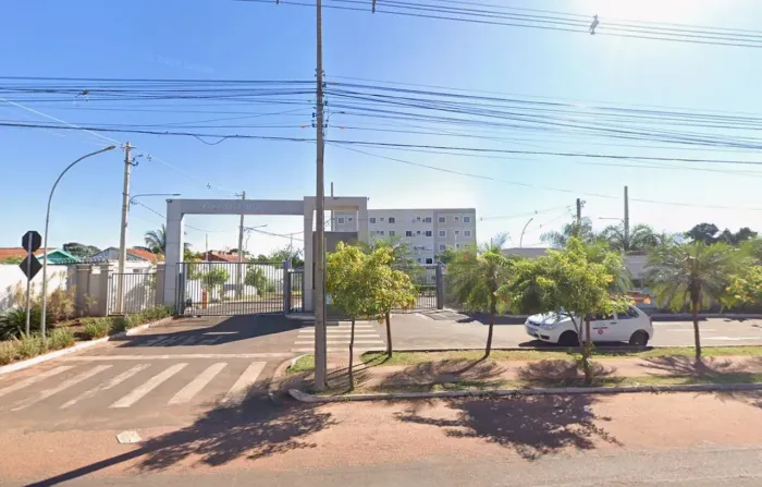 APTO COM DOIS QUARTOS A VENDA NO JD LEBLON