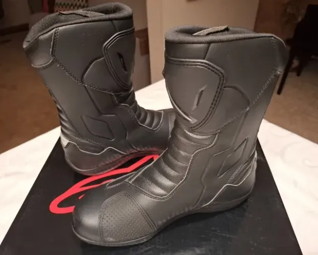 Bota Alpinestars Radon Drystar Preto Impermeável