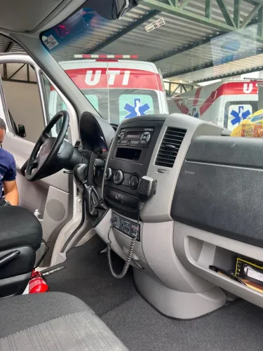 Ambulância UTI Sprinter Altech 2019