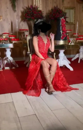 Macaquinho e saia longa para debutante - Tam P vermelho, 15 anos