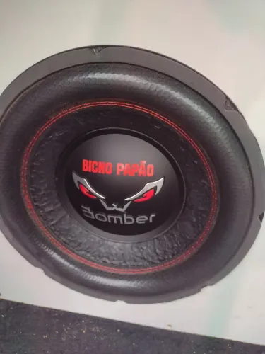 Som automotivo módulo Stetsom, sub de 12" 600w, aparelho Pioneer com bluetooth 