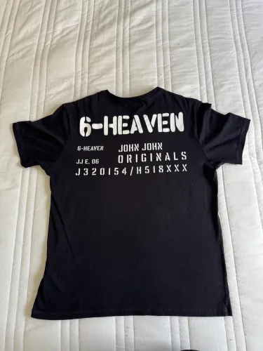 Camiseta John John 6 heaven Preta