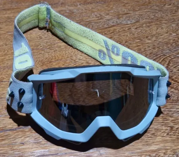 Óculos Goggle da 100% (Bike ou Moto) (FOTOS ATUAIS)