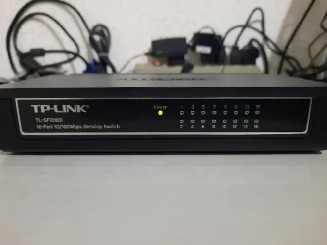 Switch TpLink 16 portas - TL-Sf1016D