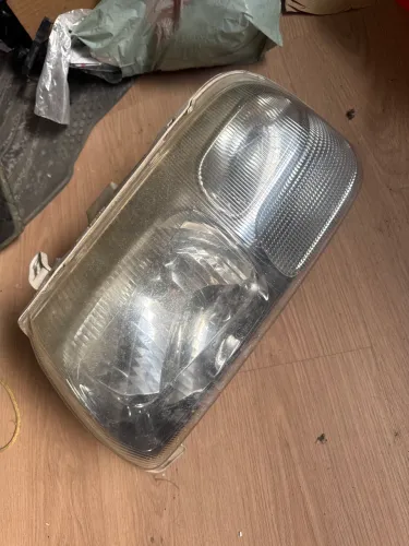 Farol original Chevrolet Tracker 2008