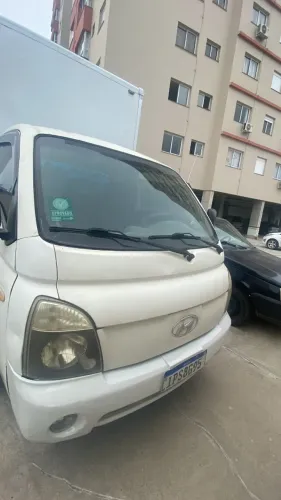 caminhao HR 2009 motor novo sem bau