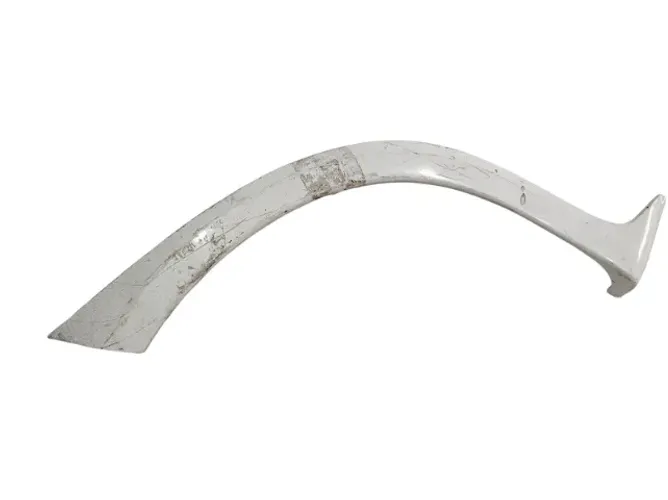 Moldura Traseira Direita Corsa Hatch 4P 02 03 04 05 06 07 08