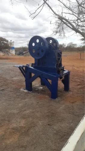 Britador de Mandíbula 3020