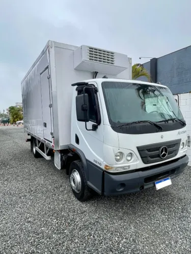 M.BENZ ACCELO 1016 AUTOMÁTICA BAÚ TÉRMICO ANO 2022