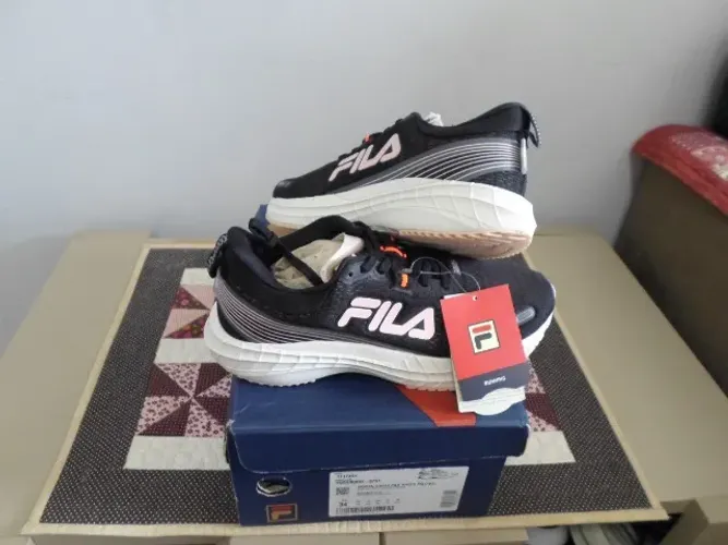 Tênis Fila Racer. Tam. 34 - Novo