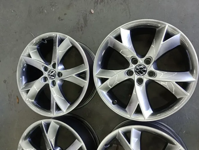 Rodas Aro 17 Scorro 5x100 -Extras