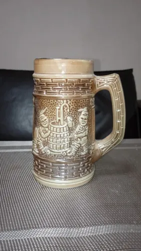 Caneca de Cerâmica Vintage
