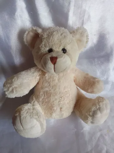 Urso creme de pelucia 32cm lindo