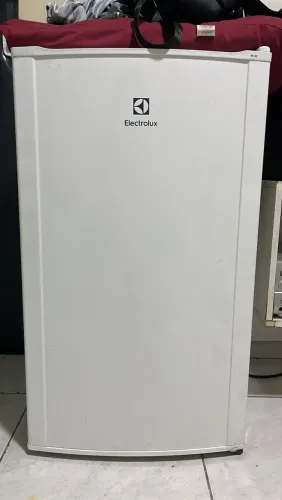 Frigobar Electrolux