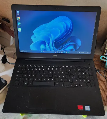 Notebook Dell Inspiron