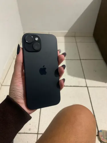 VENDE-SE IPHONE 15 - 128g
