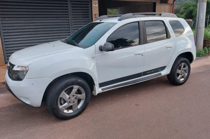 Renault Duster Dynamique 2.0 Hi-flex 16V Mec. 2015