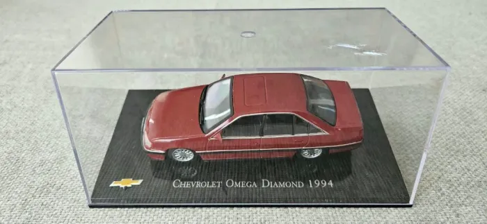 Chevrolet Omega Diamond - 1994 - Miniatura Chevrolet Collection Salvat