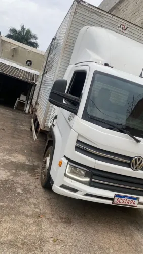 Vendo ágio caminhão delivery 23/24 mod 9180