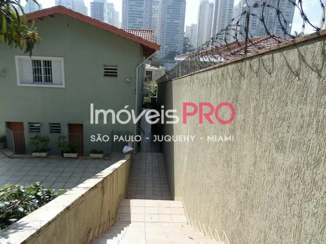 Sobrado no Brooklin com 465m², 4 quartos e 3 vagas