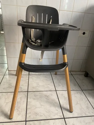 Cadeirinha de alimentação Burigotto usada