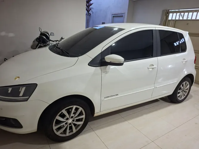 Volkswagen Fox Comfortline 1.6 Flex 8V 5P 2015