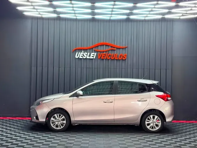 Toyota Yaris XL 1.3 Flex 16V 5P Mec. 2019