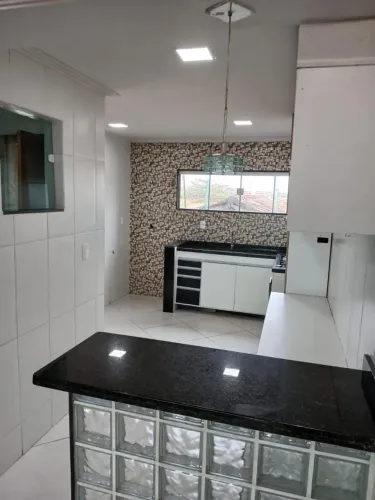 Vendo duplex no centro do Pero 