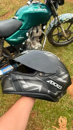 Capacete AXXIS