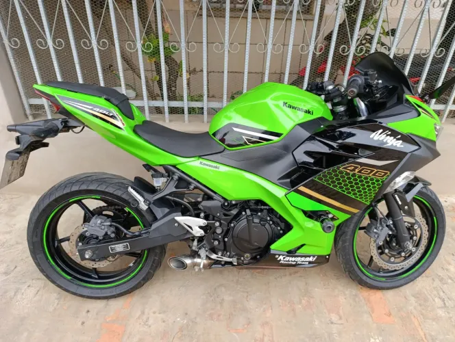 Ninja 400