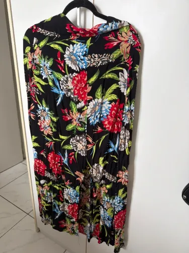 Conjunto saia e blusa