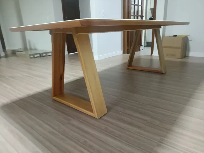 Mesa de jantar para 8 cadeiras 220x110 madeira maciça com vidro 