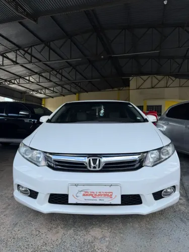 Honda Civic Sedan LXR 2.0 Flexone 16V Aut. 4P 2014