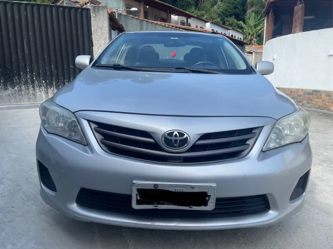 Toyota Corolla GLI 1.8 Flex 16V Aut. 2014