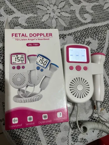 Doppler fetal para ouvir coração do bebê na barriga