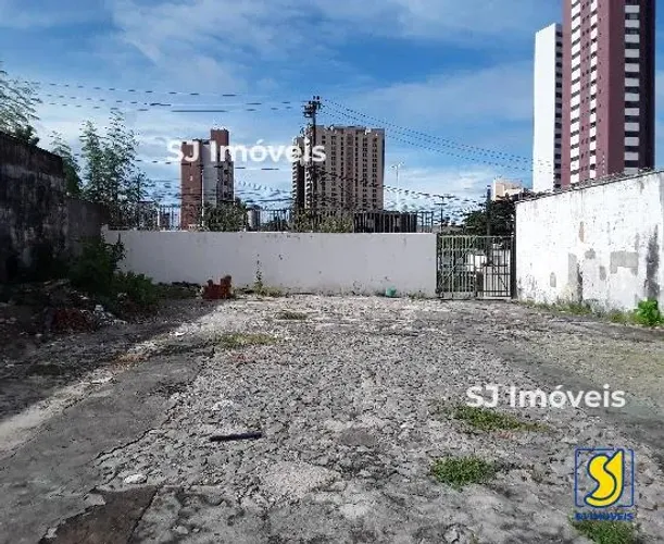 Excelente terreno em localização privilegiada!