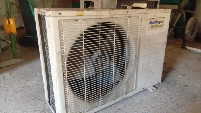 Ar condicionado Springer Maxiflex 12000 BTU no estado tipo split (Diadema)
