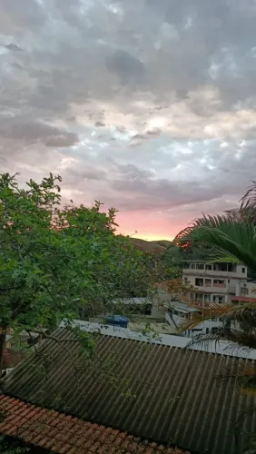 Casa próximo ao centro de Barra Mansa