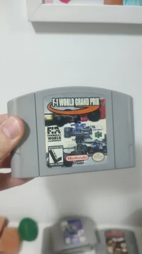 Fita original de F-1 World Grand Prix para Nintendo 64