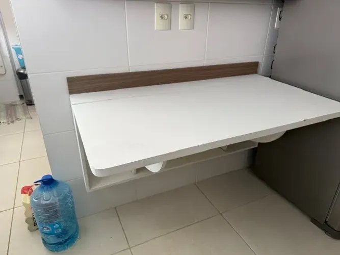 Mesa de parede dobrável para Copa ou Cozinha