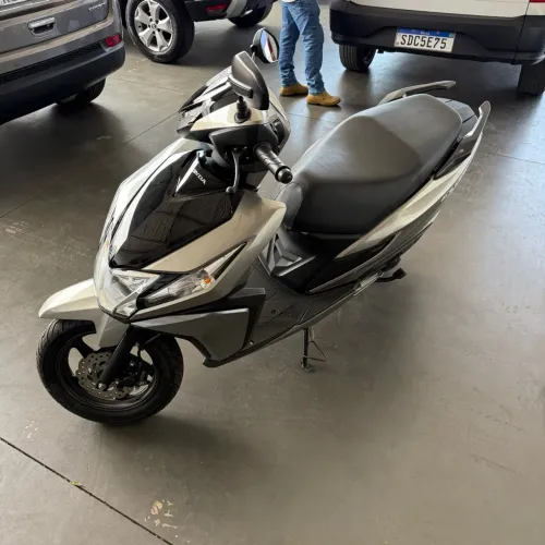 Honda Elite 2025