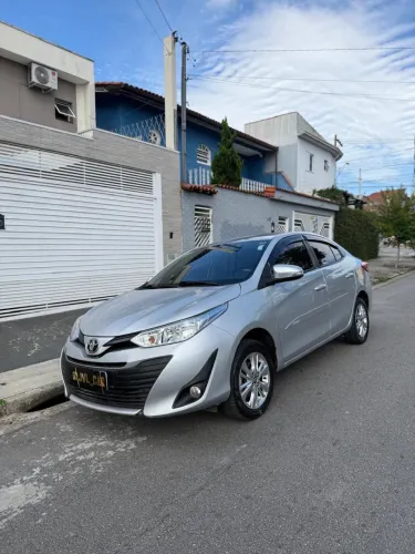 Toyota Yaris XL Sedan 1.5 Flex 16V 4P Aut. 2019