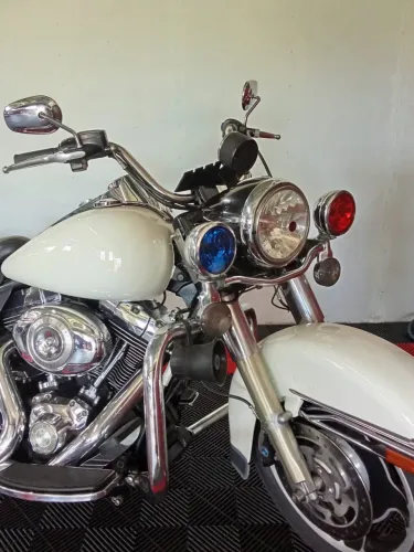 Road King Police 2012