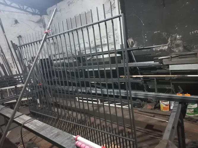 Estamos contratando soldador